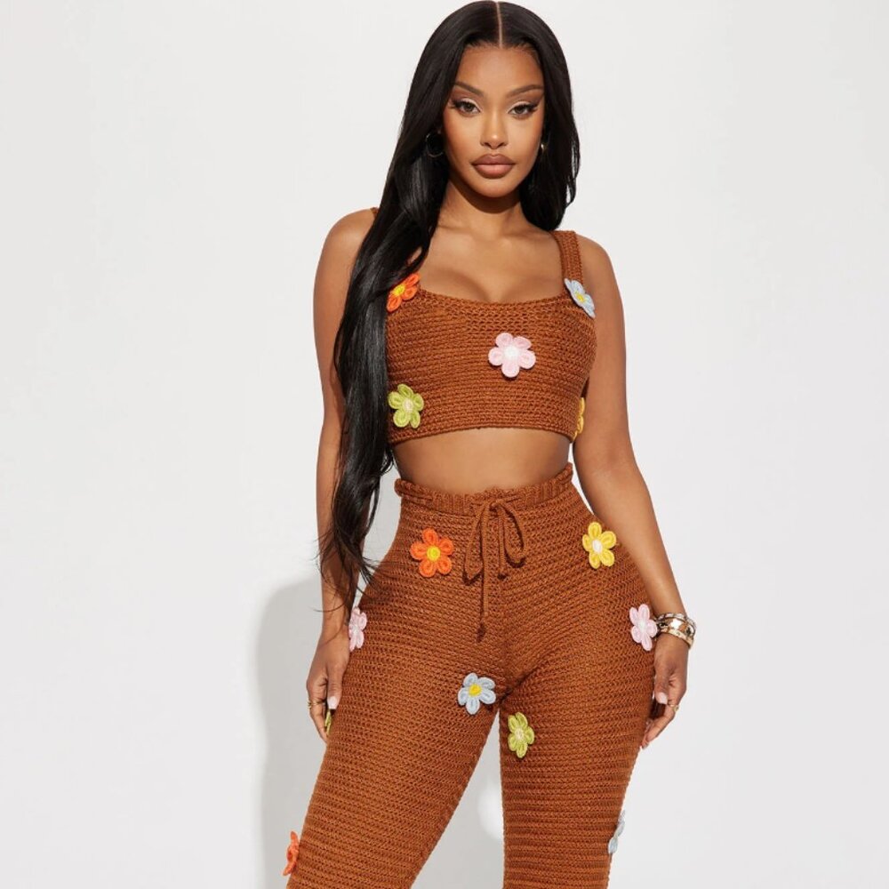 Floral Fields Crochet Pant Set - Mocha
